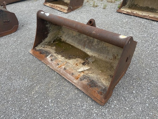 H&E 60" BUCKET