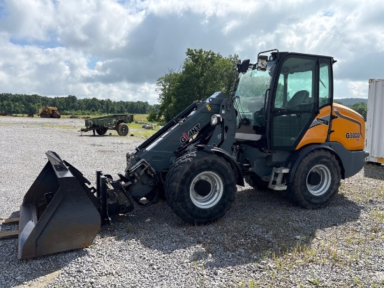 GIANT G5000 WHEEL LOADER