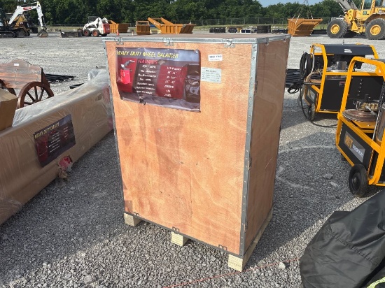 HEAVY DUTY WHEEL BALANCER