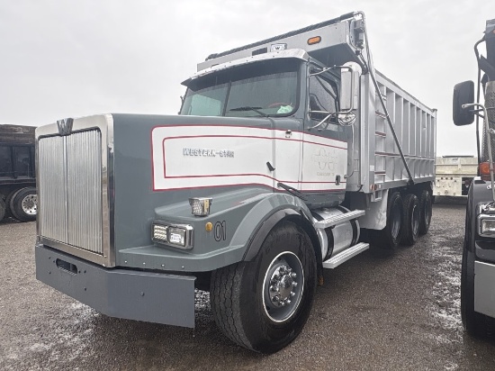 2000 WESTERN STAR 4964SX TRI AXLE DUMP TRUCK