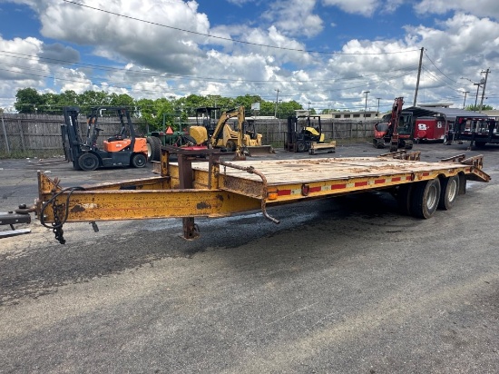 25’ X 96" TANDEM AXLE EQUIPMENT TRAILER