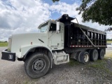 2001 FREIGHTLINER FLD112SD TRI-AXLE DUMP TRUCK