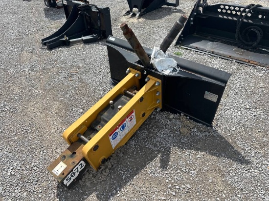 2022 AGROTK 680 HYD HAMMER