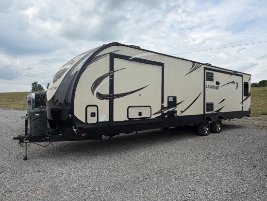 2018 FOREST RIVER LACROSSE LUXURY LITE LCT324RST TRAVEL