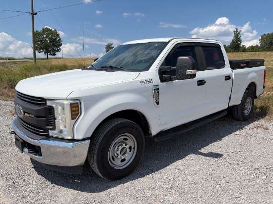 2019 Ford F-250 Xl Pickup Truck