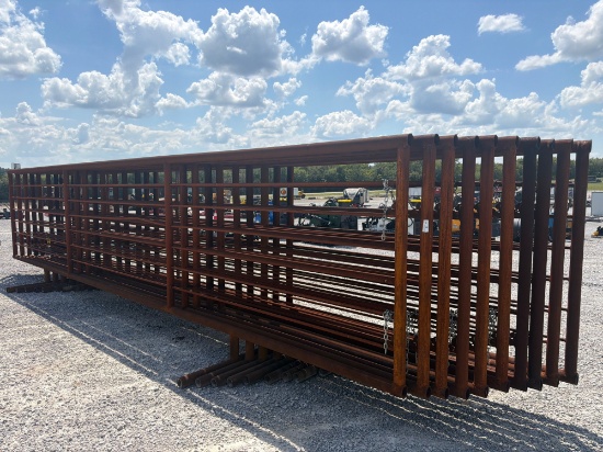 LOT OF (10) 26' FREE STANDING CORRAL PANELS