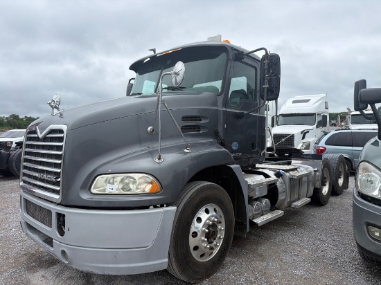 2015 Mack Cxu613 Tandem Axle Truck Tractor
