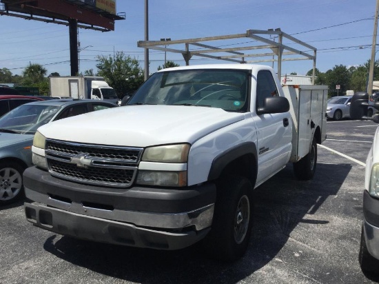 05 CHEVROLET 2500HD SILVERADO 2WD V8 TDSL