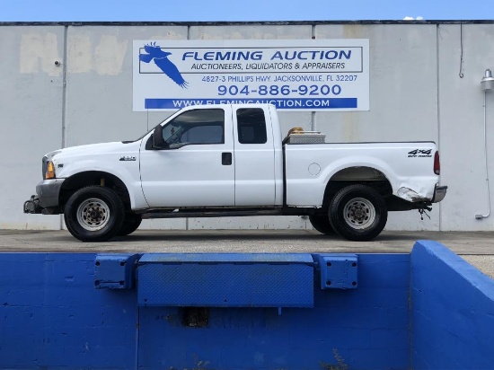 00 FORD F250 PICKUP 4WD V10 EXT CAB 6.8L XL