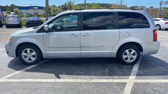 2010 DODGE GRAND CARAVAN 4D WAGON SXT