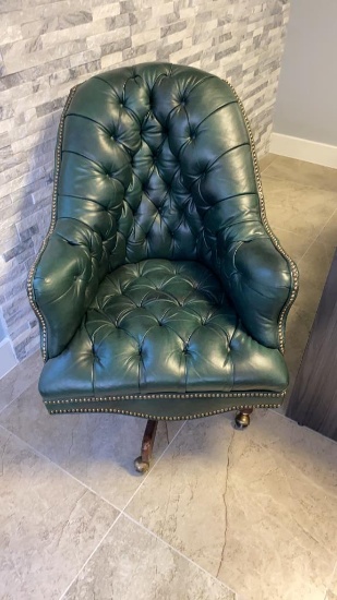 Green Tufted Leather High End Chair