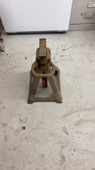 10 TON JACK STAND
