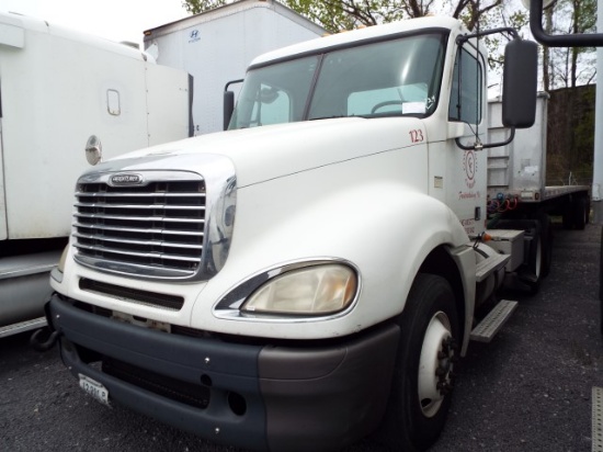 2008 Freightliner Columbia T/A Day Cab Road Tractor (Unit #123)