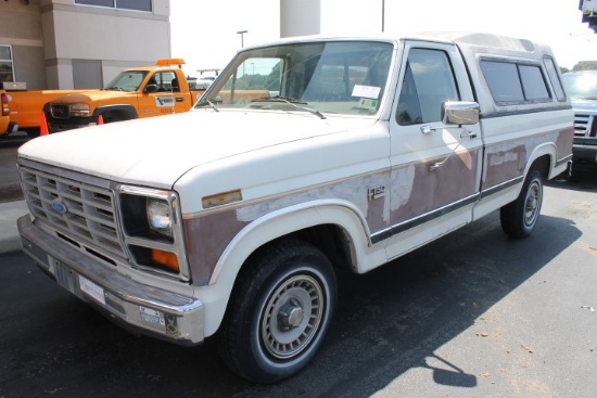 1986 Ford F150 Pick Up Truck