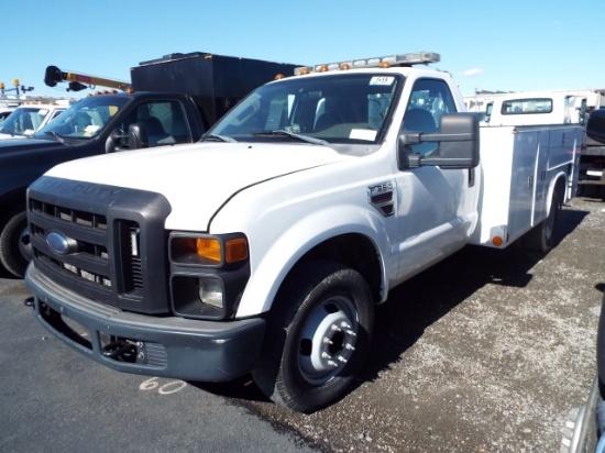 2008 Ford F350 XL Super Duty Service Truck