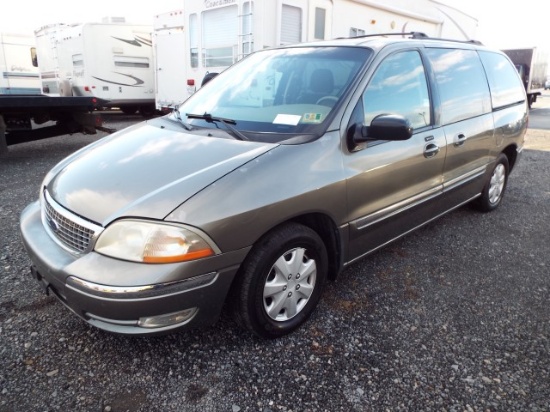 2003 Ford Windstar SE Mini Van