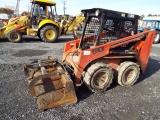 Thomas A702/T133S Skid Steer