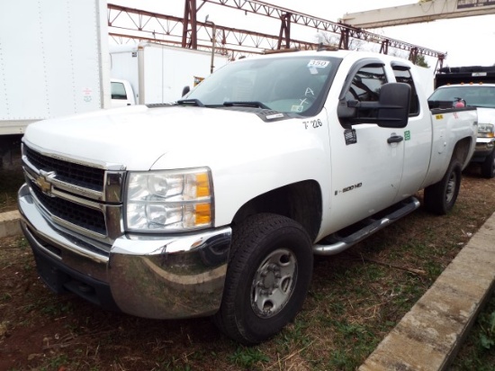 2008 Chevrolet Silverado 2500 HD Ext. Cab 4X4 Pickup (Unit# 7-7226)(Loses Prime Per Seller)