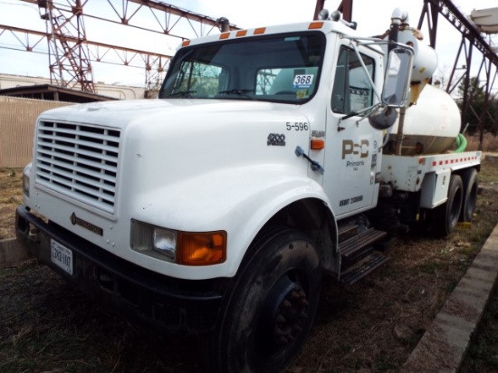 1999 International 4700 T/A Vac Truck (Unit# 5-596)