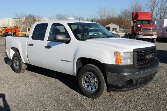 2008 GMC Sierra Extended Cab Pick Up Truck