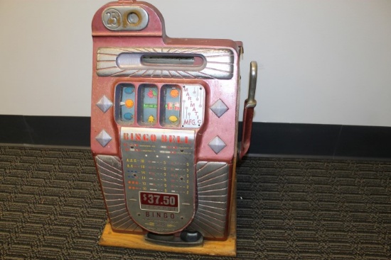 Mar-Matic Manufacturing Co. 25-Cents 3-Reel Slot Machine (Missing Rear Cover)