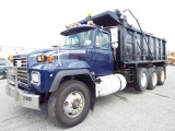 2000 Mack RD688S 17' Tri-Axle Dump Truck