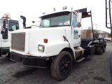1994 Volvo T/A Roll Off Truck