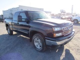 2006 Chevrolet Silverado Z71 LS 1500 4x4 Ext. Cab Pickup Truck