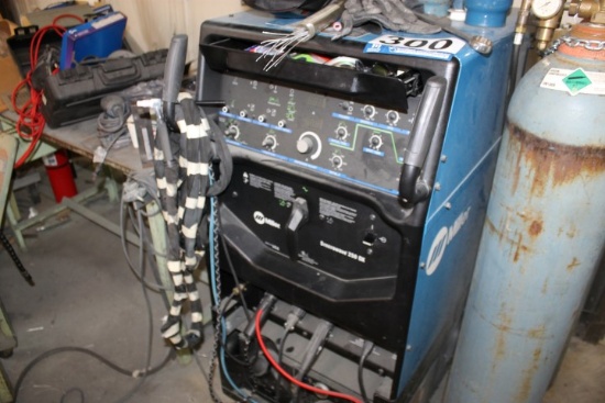 Miller Syncrowave 250DX Welder