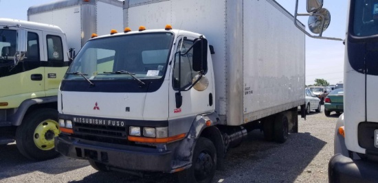 2004 Mitsubishi Fuso Box Truck