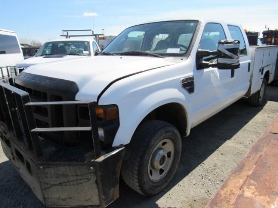 2008 Ford F350 XL Crew Cab 4x4 Utility Truck