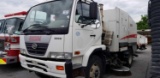 2009 Elgin 3300 Sweeper Truck