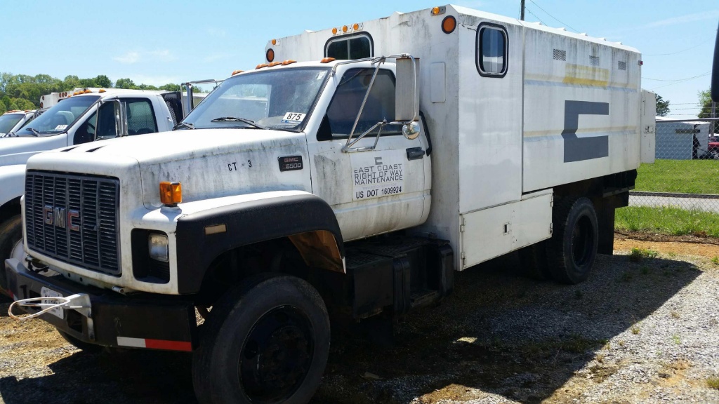 2000 GMC C6500 Chip Truck (Unit #CT-3)