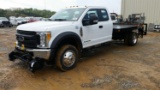 2017 Ford F-550 Ext. Cab 4x4 Flatbed Truck