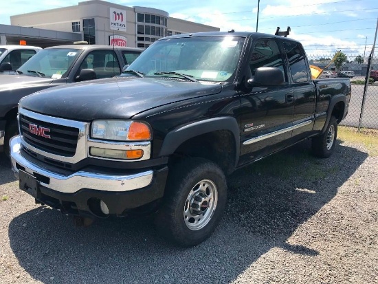 2003 GMC 2500 SLT Ext. Cab 4x4 Pick Up Truck