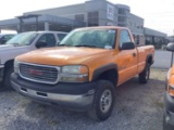 2001 GMC 2500 2x4 Pickup Truck 8' bed