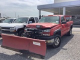 2005 Chevrolet 2500HD 4x4 Reg. Cab Pickup Truck w/Plow And Spreader