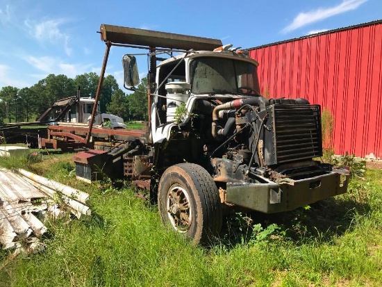 1994 Mack DM690S Roll Off Truck (PARTS ONLY - NO TITLE) (INOPERABLE)