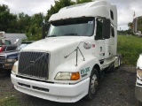 2003 Volvo VNL T/A Sleeper Road Tractor