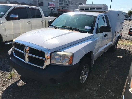 2007 Dodge Dakota Ext. Cab Catering Truck (TITLE DELAY)