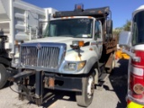 2004 NAVISTAR INTERNATIONAL 7300 DUMP TRUCK