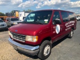 1996 Ford 12-Passenger Van (TITLE DELAY)