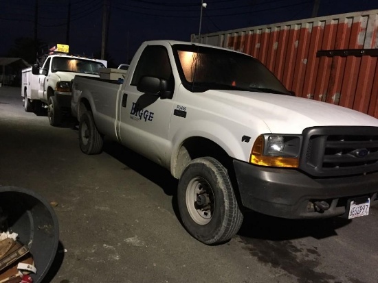 2000 Ford F250 4X4 Pickup Truck (Unit #PU-449)