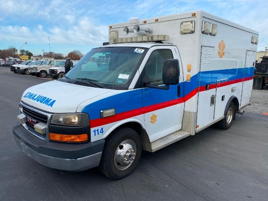 2007 GMC G3500 Ambulance (Unit #114)