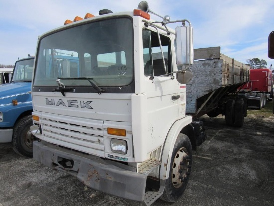 1996 Mack MS200P COE S/A Potato Hopper Truck (LTS #037)