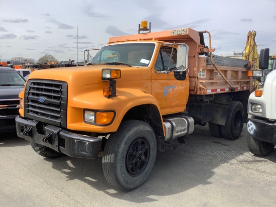 1996 FORD F800 DUMP TRUCK (VDOT UNIT #R02305)