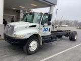 2005 INTERNATIONAL 4400 CAB & CHASSIS