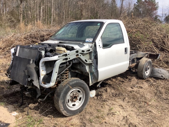2012 FORD F250 4 x 4 CAB & CHASSIS (INOPERABLE)