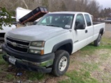 2006 CHEVROLET 2500 EXT. CAB PICKUP TRUCK (INOPERABLE)