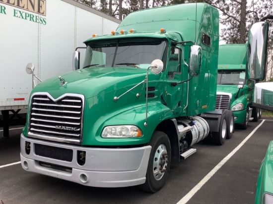 2014 MACK CXU613 T/A SLEEPER ROAD TRACTOR (UNIT #1478)